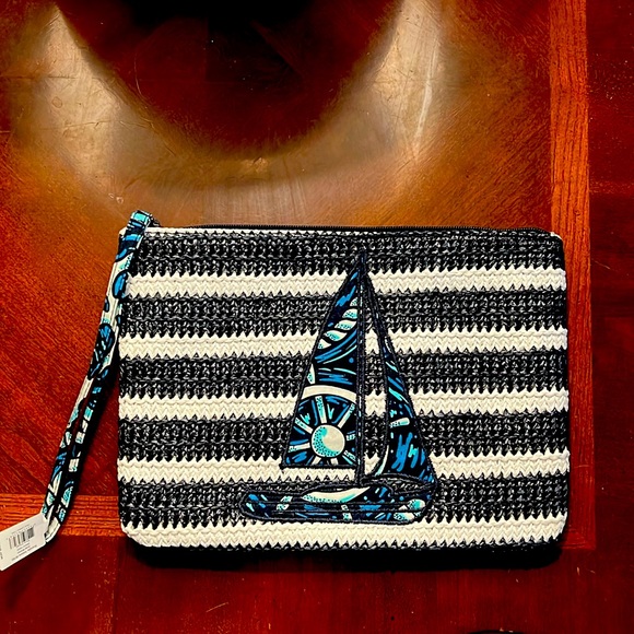 NWT VERA BRADLEY WRISTLET - Picture 1 of 5